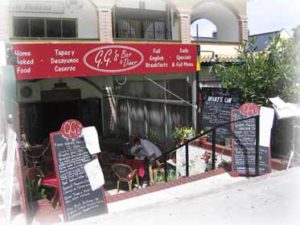 GG's Bar2017