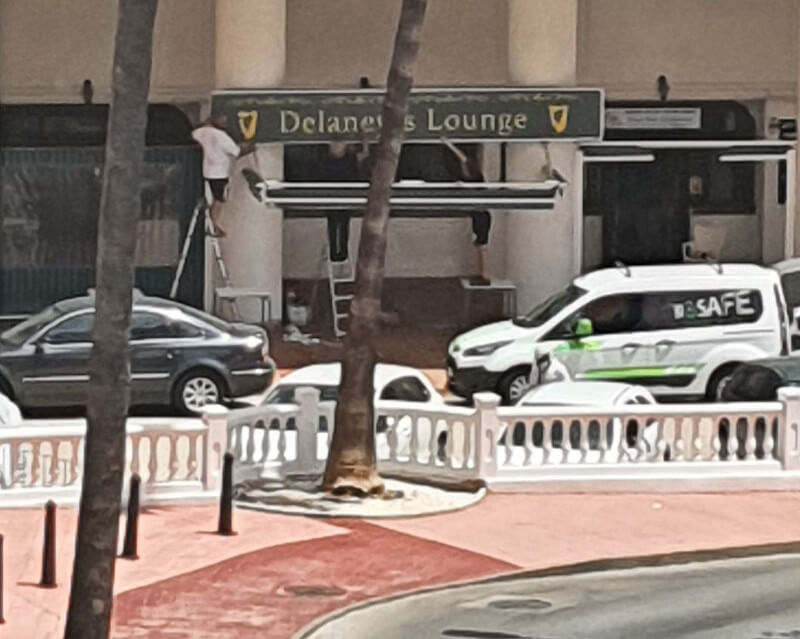 Delaneys Lounge 2020