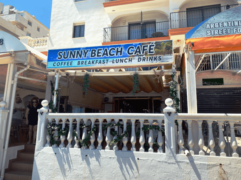 Sunny Beach Cafe