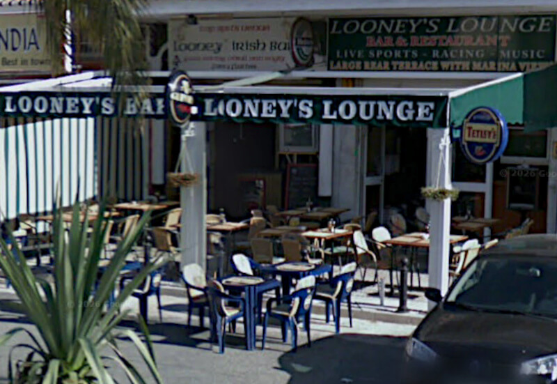 Loony's Lounge 2008